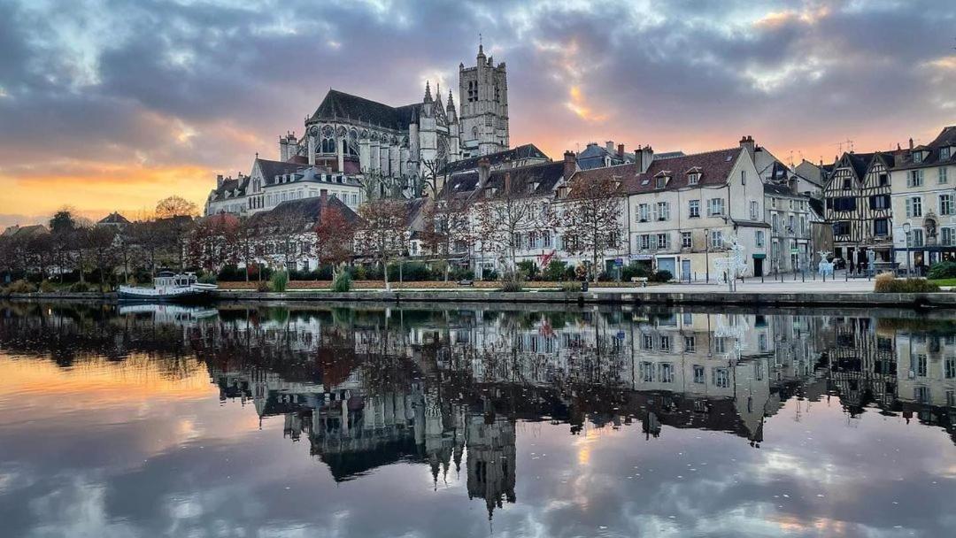 L'Atelier Des Songes - Deux Pieces - Centre Ville Auxerre Extérieur photo